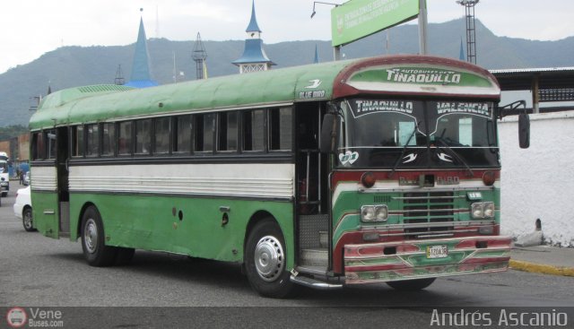 Autobuses de Tinaquillo 01 por Andrs Ascanio