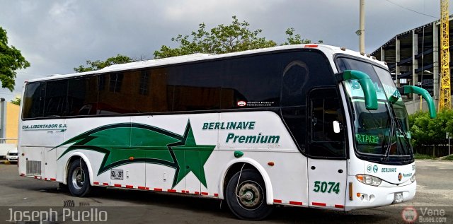 Berlinas del Fonce 5074 por Joseph Puello