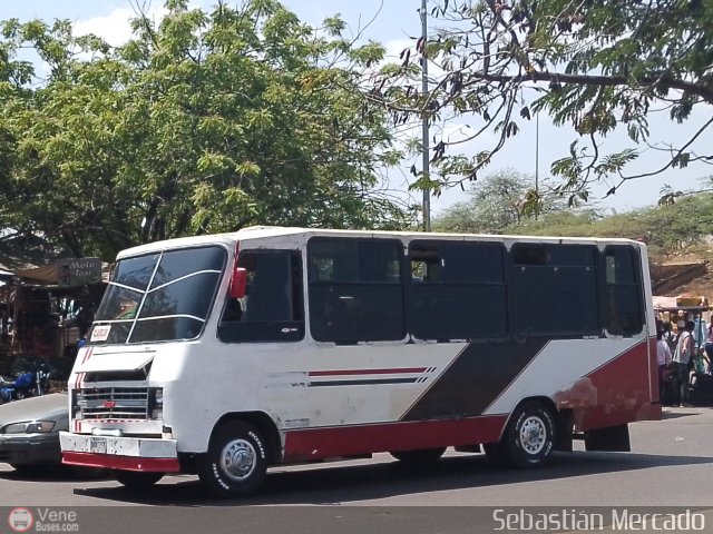 ZU - Los Claveles 26 por Sebasti�n Mercado