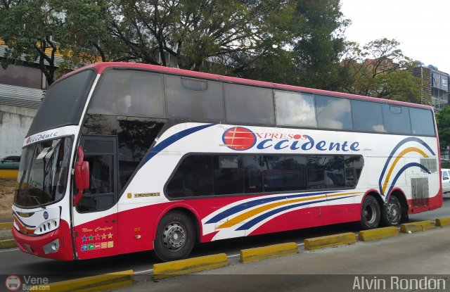 Expresos Occidente 321 por Alvin Rond�n