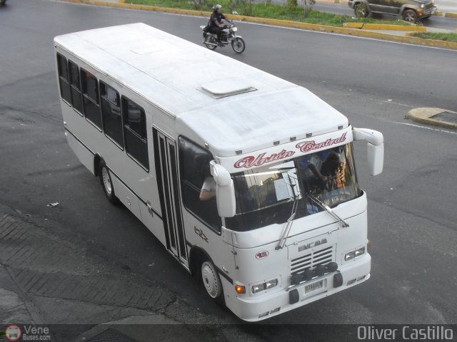 Unin Central 12 por Oliver Castillo