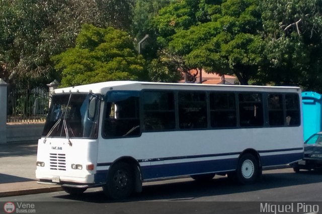 DC - Uni�n Conductores Ra�l Leoni 37 por Miguel Pino