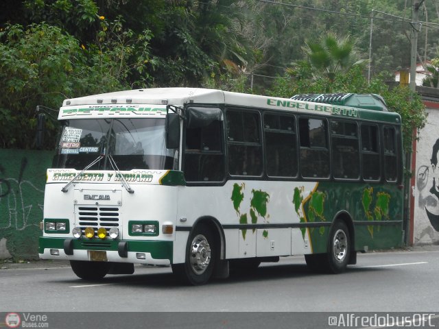 MI - Unión Circunvalación Los Teques 087 por Alfredo Montes de Oca