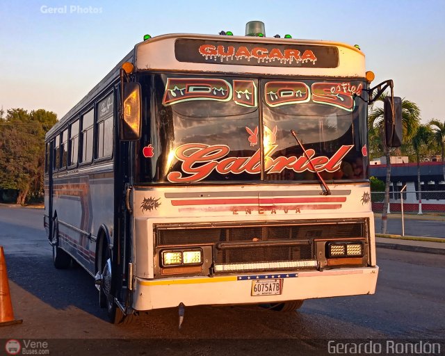 Transporte Guacara 0140 por Gerardo Rond�n
