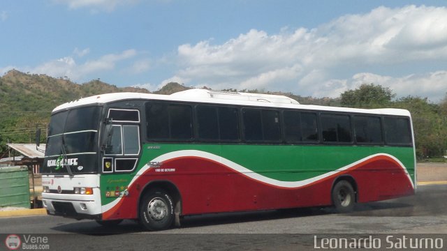 L�nea 1ero de Octubre 031 por Leonardo Saturno