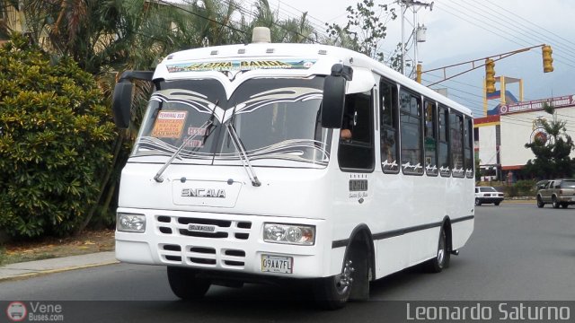 ME - L�nea La Otra Banda 32 por Leonardo Saturno