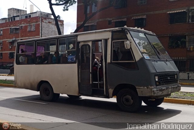 DC - S.C. Plaza Espa�a - El Valle - Coche 185 por Jonnathan Rodr�guez