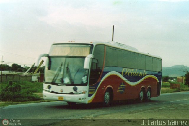 Expresos Occidente 054 por J. Carlos G�mez