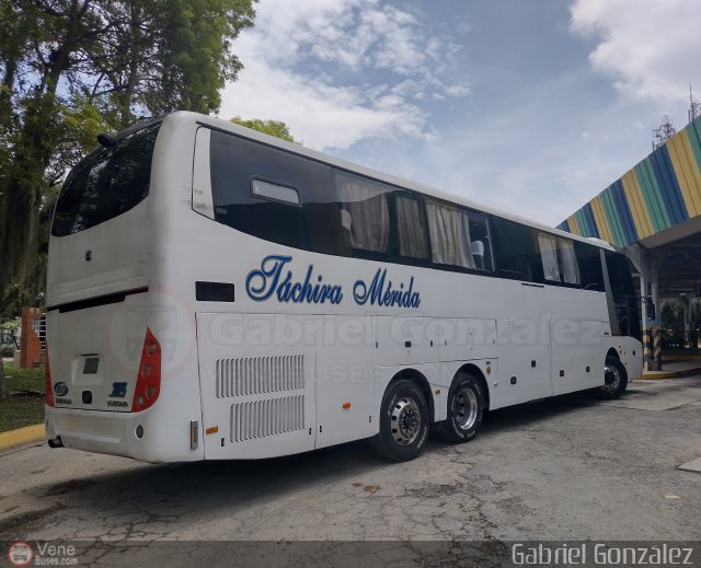 A.C. Mixta de Transporte T�chira M�rida R.L. 2012 por Gabriel Gonz�lez