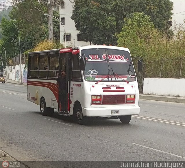 DC - A.C.U.C. La Voluntad de Gandhi 08 por Jonnathan Rodr�guez