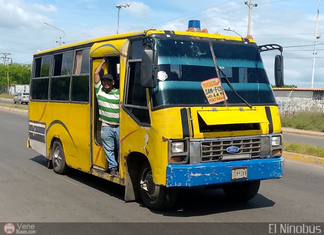 ZU - U.C. Barrio La Polar 806 por �ngel Delgado