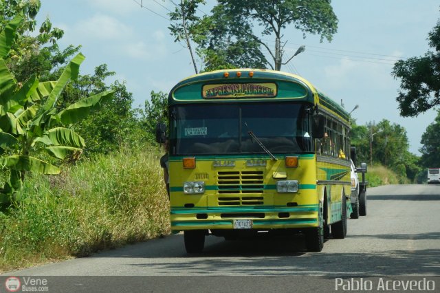 Expresos J�uregui 090 por Pablo Acevedo