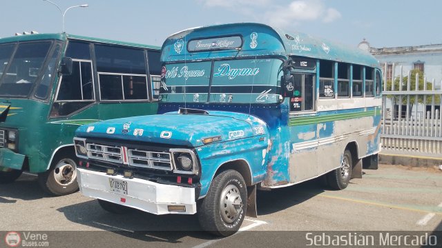 ZU - A.C. de Conductores Curva Villa Baralt 007 por Sebastin Mercado