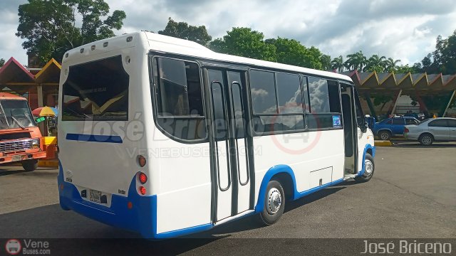 A.C. L�nea Sucre 121 por Jos� Brice�o