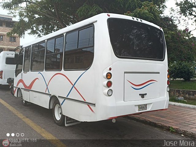 A.C. L�nea Col�n 41 por Jos� Mora