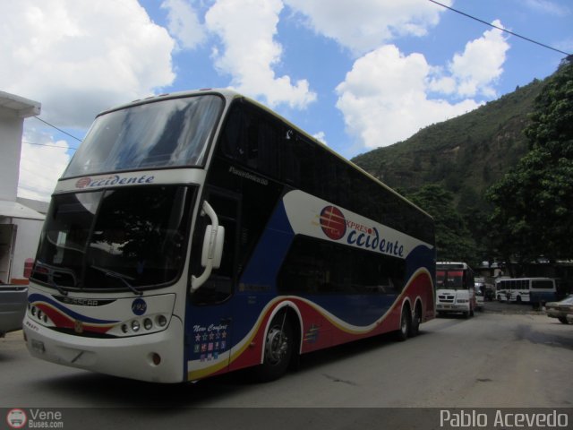 Expresos Occidente 192 por Pablo Acevedo