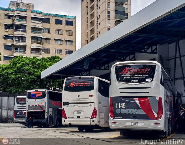 Garajes Paradas y Terminales Chacao por Josue Snchez