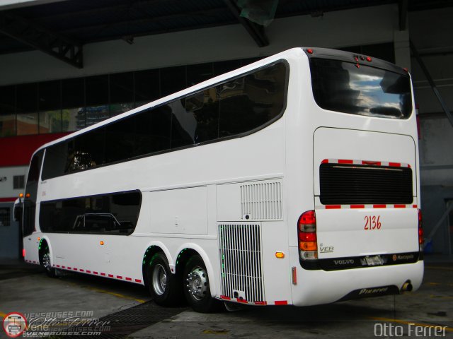 Aeroexpresos Ejecutivos 2136 por Otto Ferrer