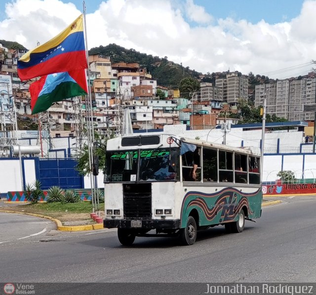 DC - A.C. de Transp. La Reina De Ciudad Tiuna 062 por Jonnathan Rodr�guez