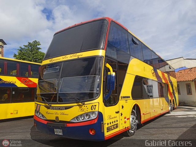 Expresos Los Llanos 007 por Gabriel Gonz�lez