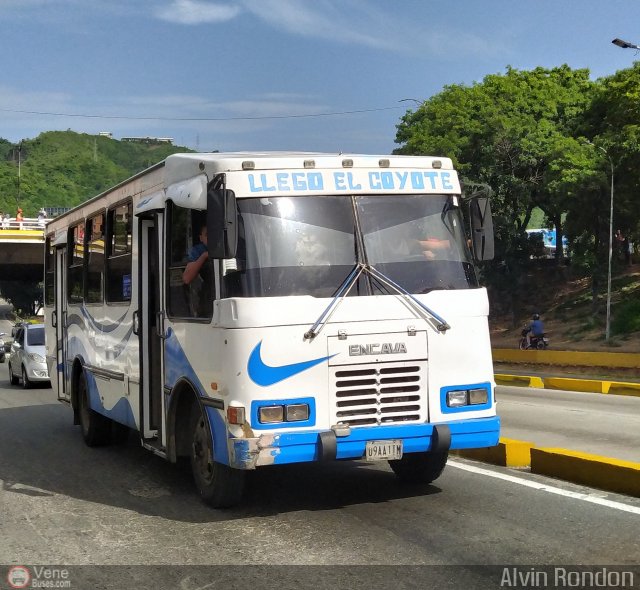 Particular o Desconocido AR-999 por Alvin Rond�n