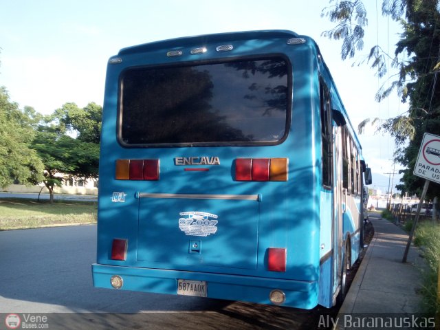 Uni�n de Conductores 87007 14-A por Aly Baranauskas