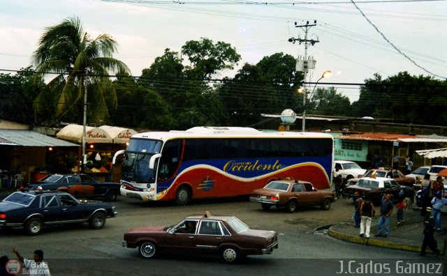 Expresos Occidente 127 por Pablo Acevedo
