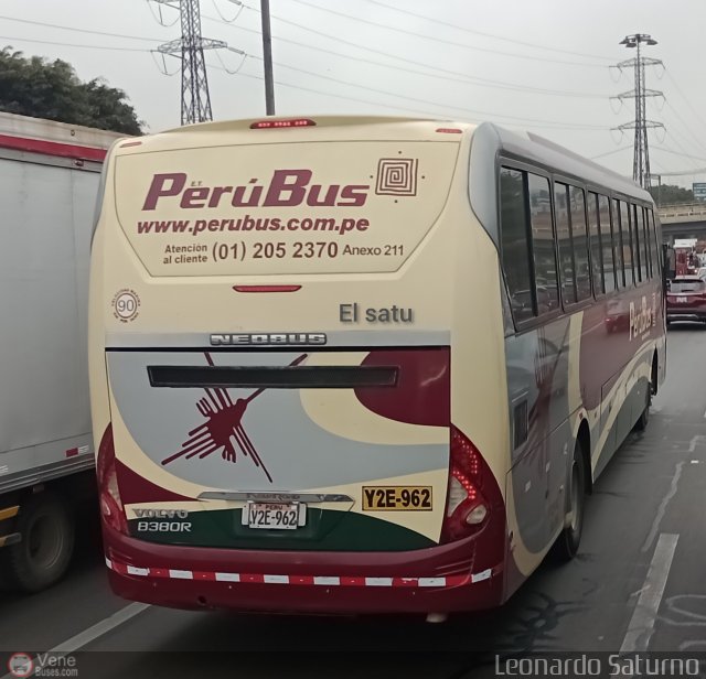 Empresa de Transporte Per� Bus S.A. 662 por Leonardo Saturno