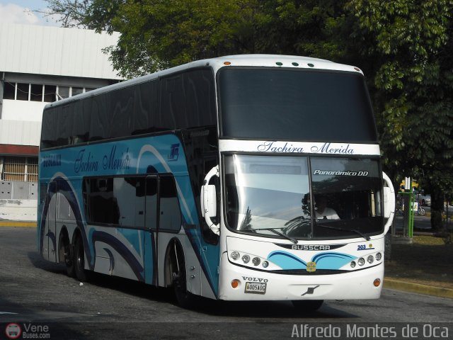 A.C. Mixta de Transporte T�chira M�rida R.L. 0303 por Alfredo Montes de Oca