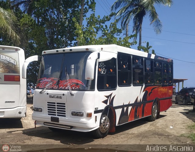 Cooperativa Nuevo Mundo 32 por Andr�s Ascanio