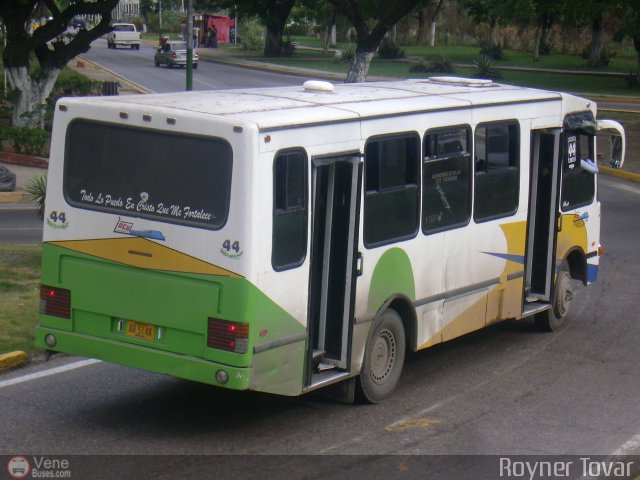 Uni�n de Conductores Unidos S.C. 044 por Royner Tovar