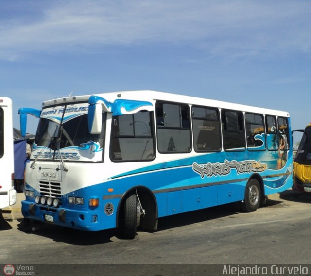 Organizaciones Unidas de C. Caracas - La Guaira 305 por Alejandro Curvelo