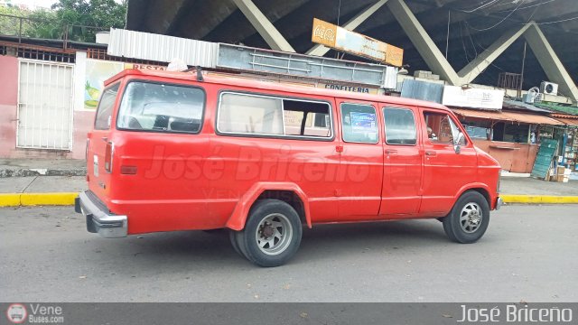 L�nea Crist�bal Mendoza 037  por Jos� Brice�o