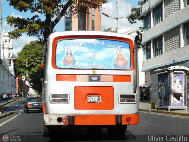DC - Uni�n Conductores de Antimano 143 por Oliver Castillo