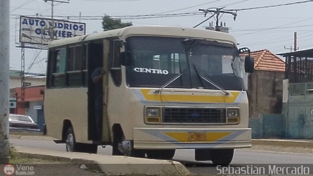 ZU - U.C. Barrio La Polar 819 por Sebasti�n Mercado