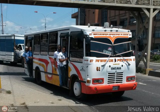 L�nea Uni�n San Diego 051 por Jes�s Valero