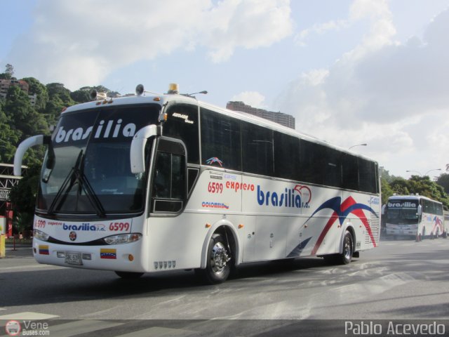 Expreso Brasilia 6599 por Pablo Acevedo