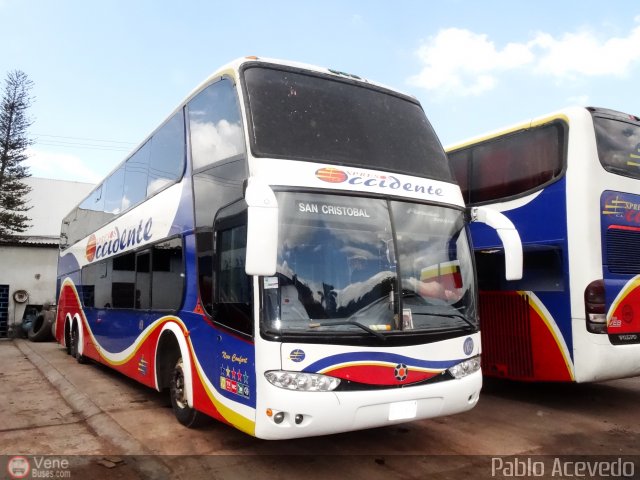 Expresos Occidente 169 por Pablo Acevedo