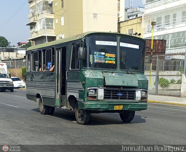DC - Uni�n Conductores del Oeste 352 por Jonnathan Rodr�guez