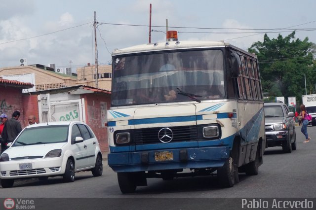 Particular o Desconocido AD9 por Pablo Acevedo