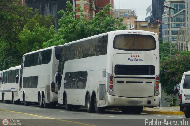 Peli Express 2000 por Pablo Acevedo