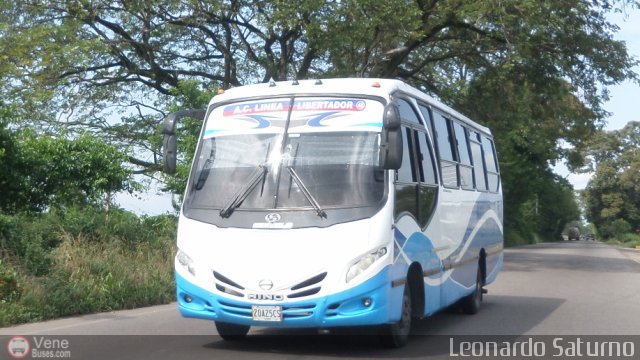 A.C. L�nea Libertador 46 por Leonardo Saturno