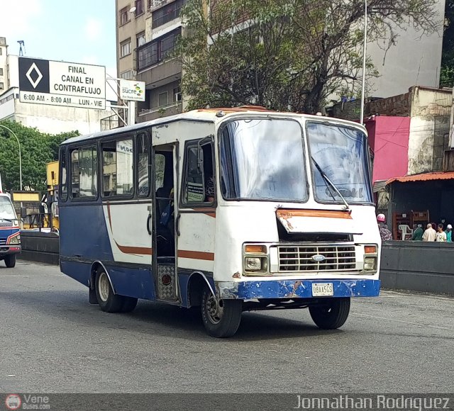 Particular o Desconocido Miranda por Jonnathan Rodr�guez