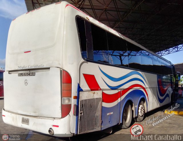 Cruceros Oriente Sur 140 por Michael Caraballo