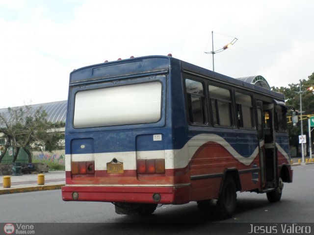 DC - Circunvalación 23 de Enero C.A. 25 por Jesús Valero