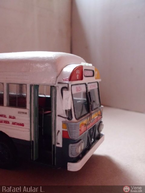 Maquetas y Miniaturas 38 ruta 10 por Rafael Aular