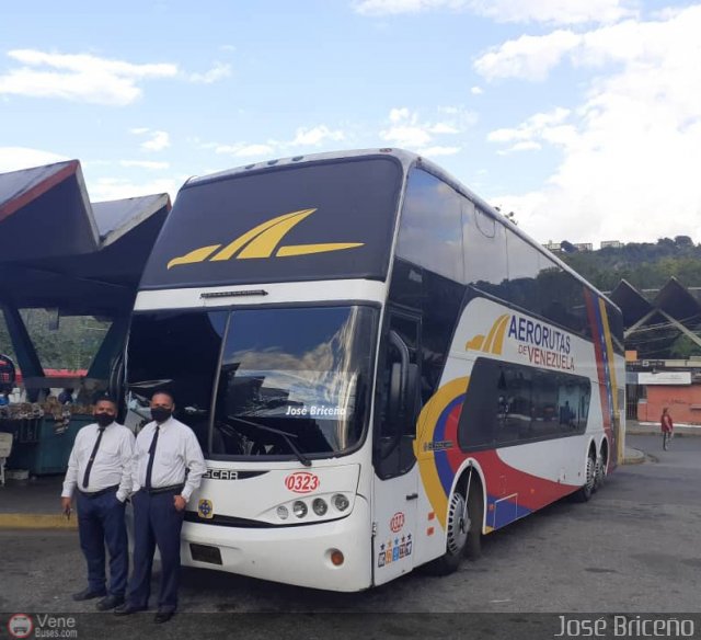 Profesionales del Transporte de Pasajeros 323 por Jos Briceo