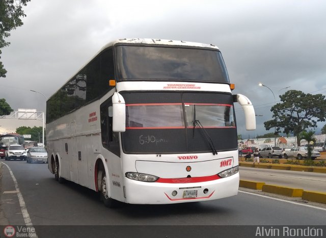 Transporte Nueva Generaci�n 1017 por Alvin Rond�n