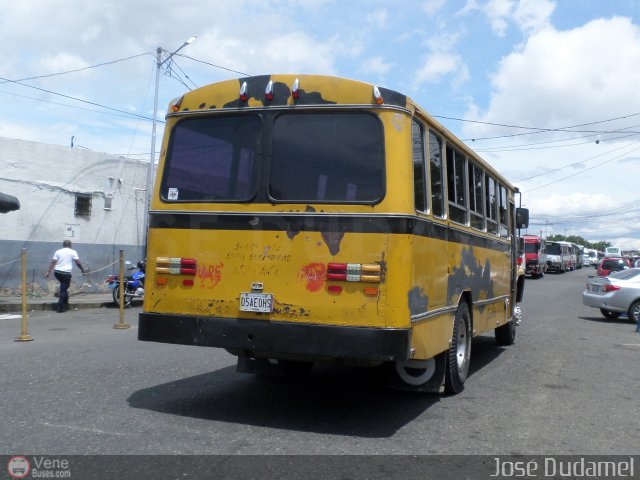 Particular o Desconocido 001 por Jos� Dudamel