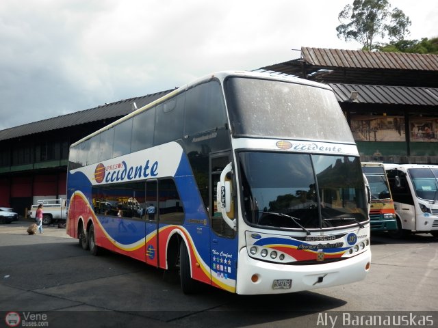 Expresos Occidente 397 por Aly Baranauskas